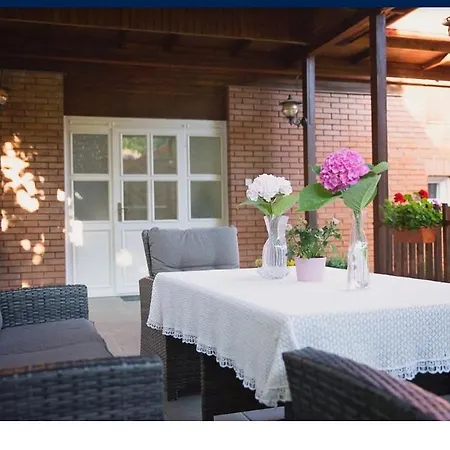 Antaloczy Winery&apartments Апартаменты *
